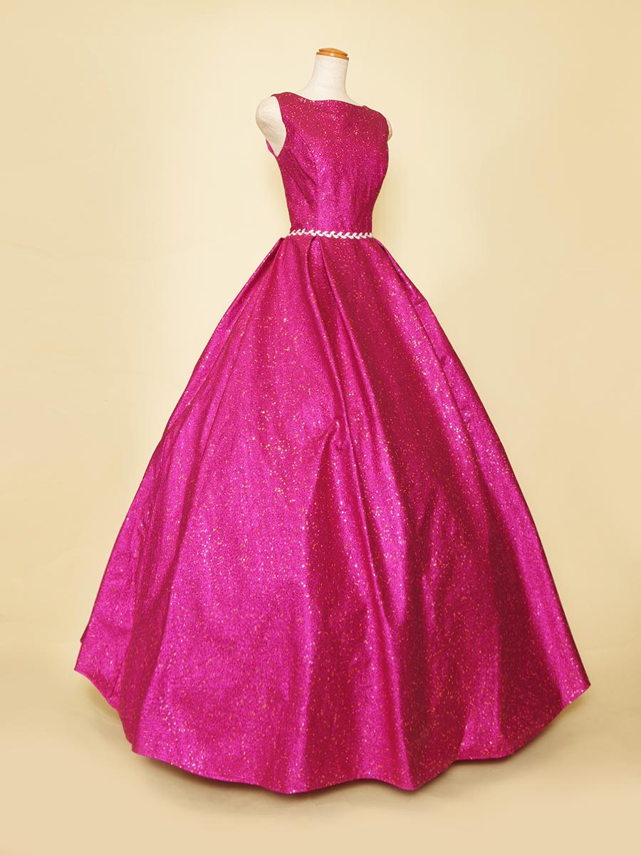 グリッターっぽいけどキラキラが落ちない！ビビットピンクが存在感を際