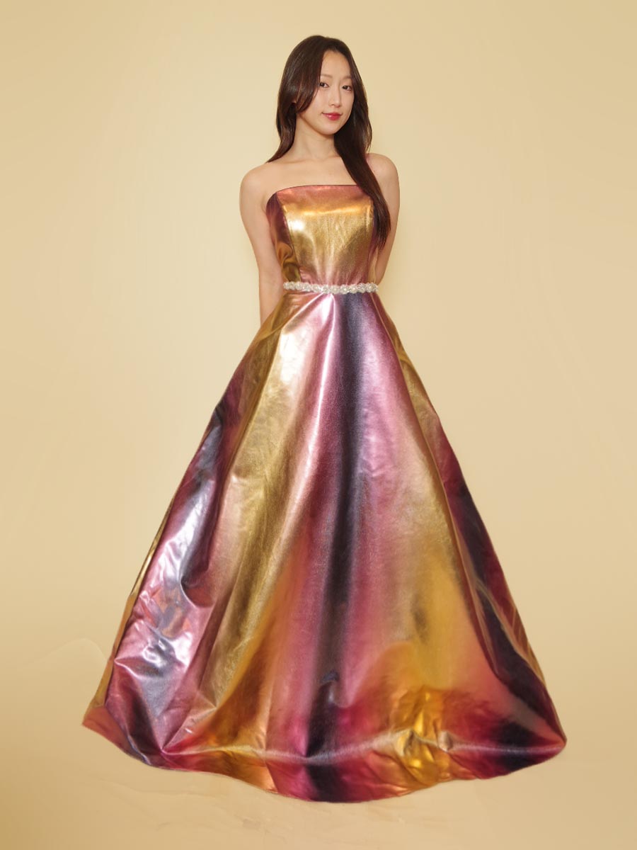 オレンジグラデーションのプリンセスラインシルエットカラードレス