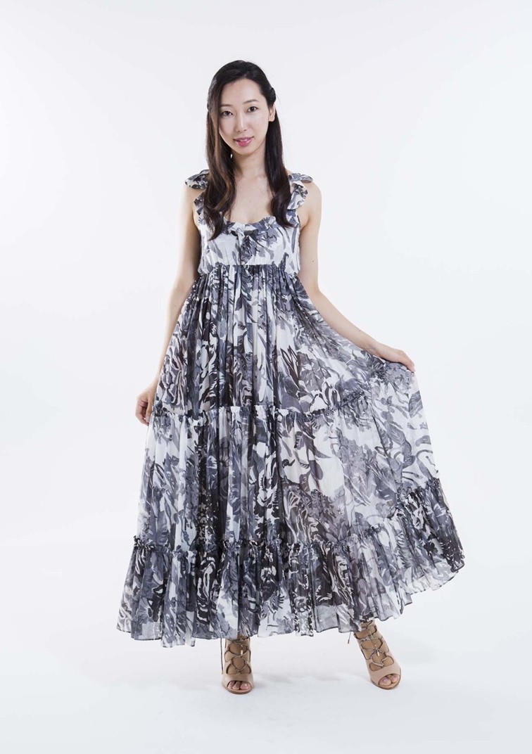 EPOCA】モノトーン花柄リゾート風ロングワンピース - レンタルドレスの