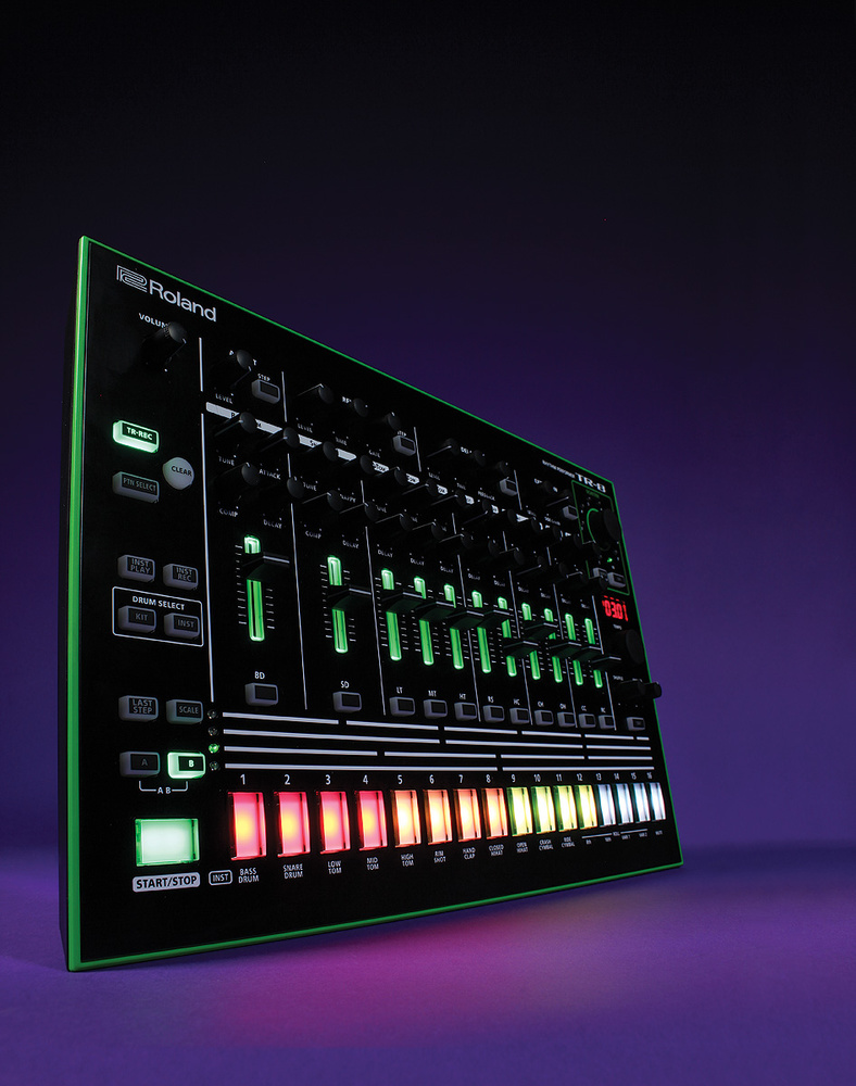 Roland TR8 Rhythm Performer