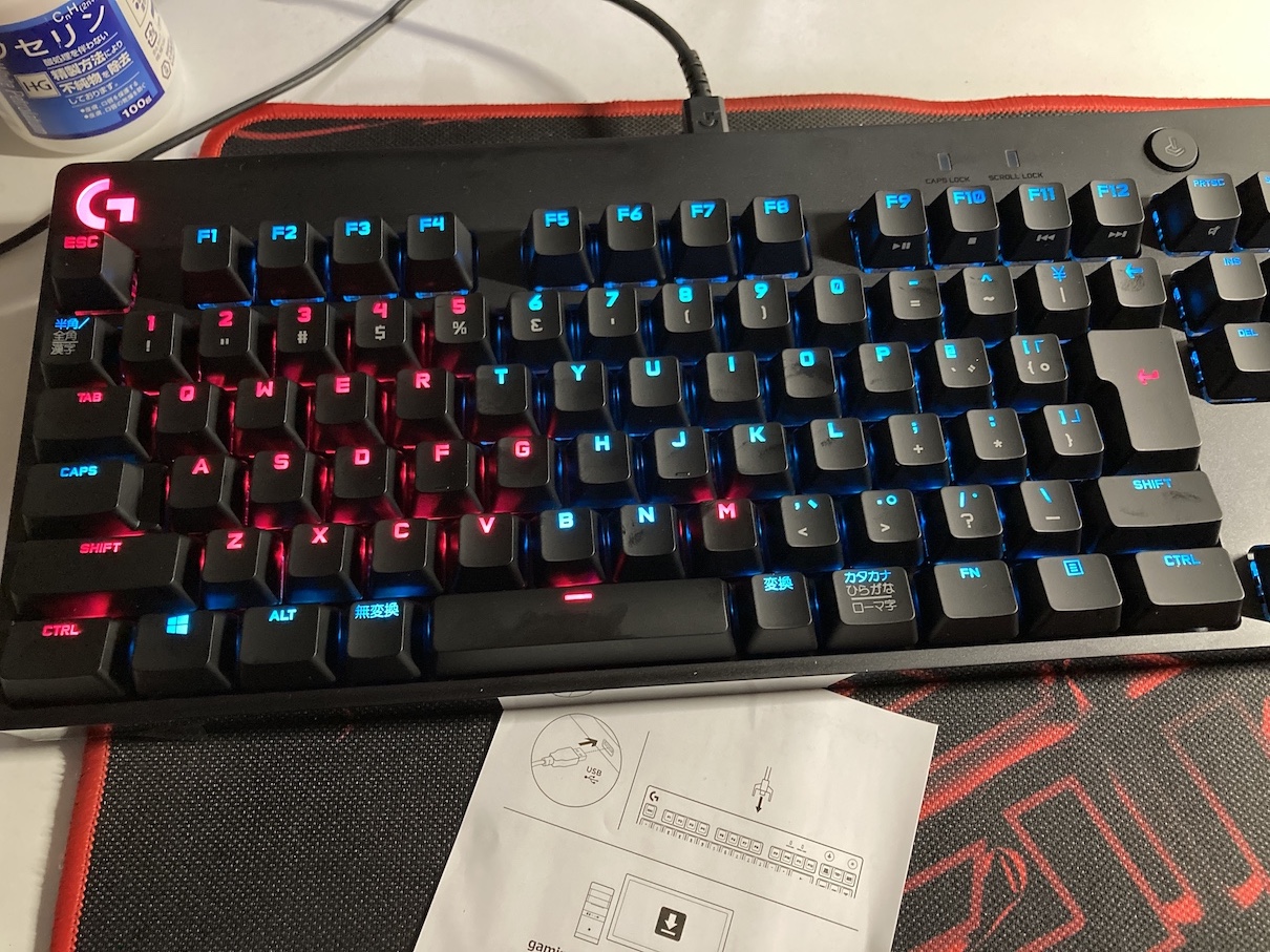 開封レビューと赤軸交換 「Logicool G PRO X」 プロゲーマー御用達の