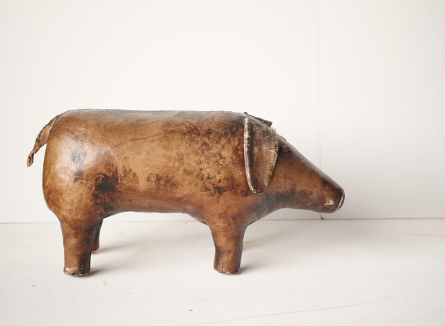 OMERSA オマーサ pig ブタ スツール オットマンS U260｜骨董店 のびる