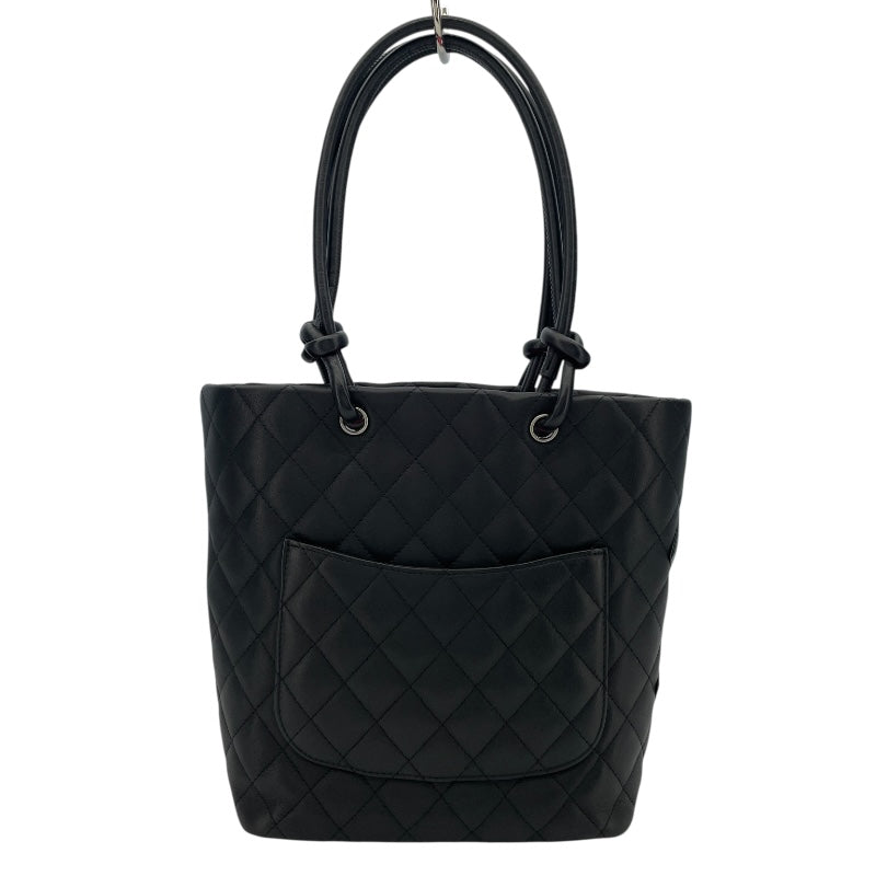 シャネル CHANEL カンボンライントートミディアム A25166 15番台