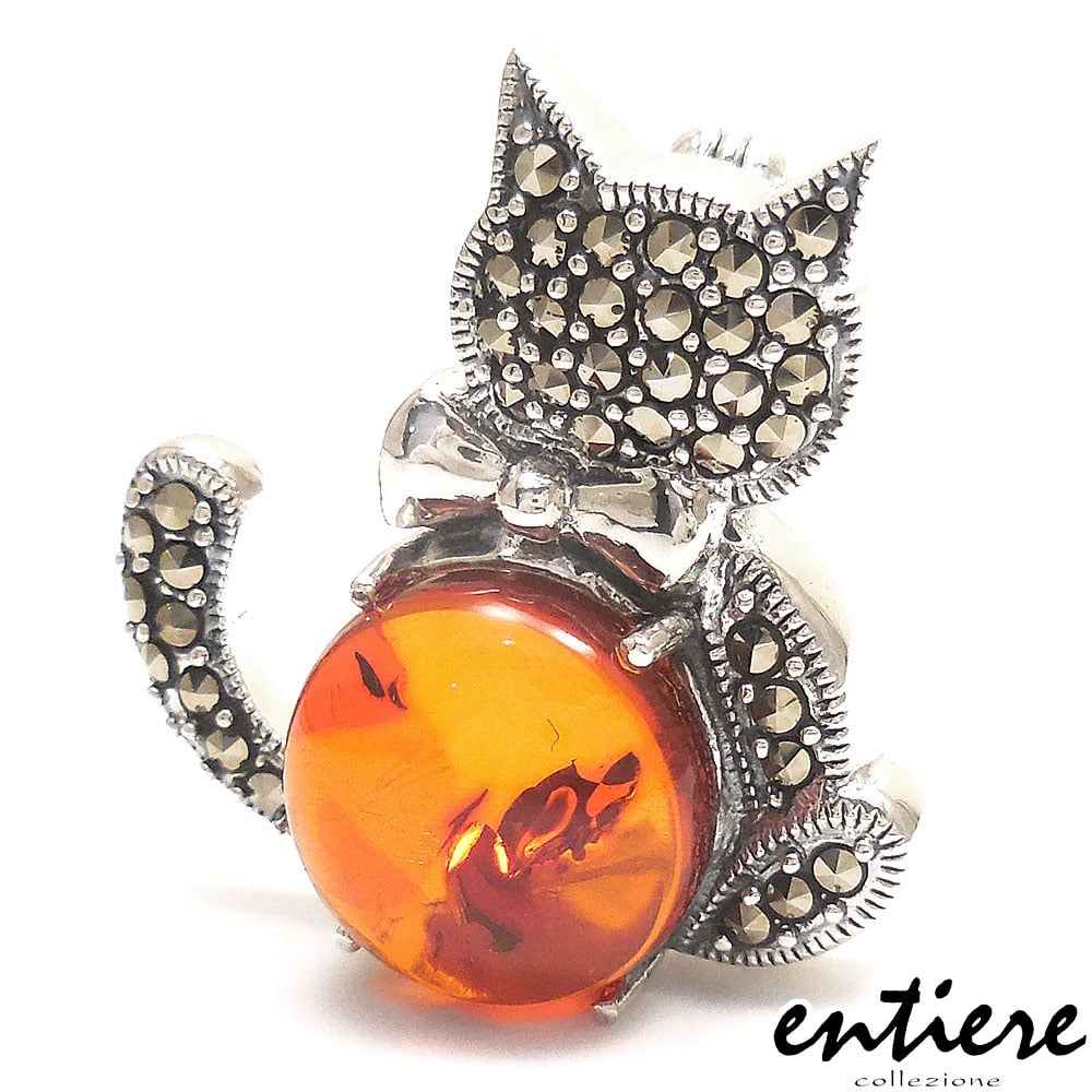 entiere アンティエーレ ブローチ レディース 猫 ネコ 琥珀 コハク