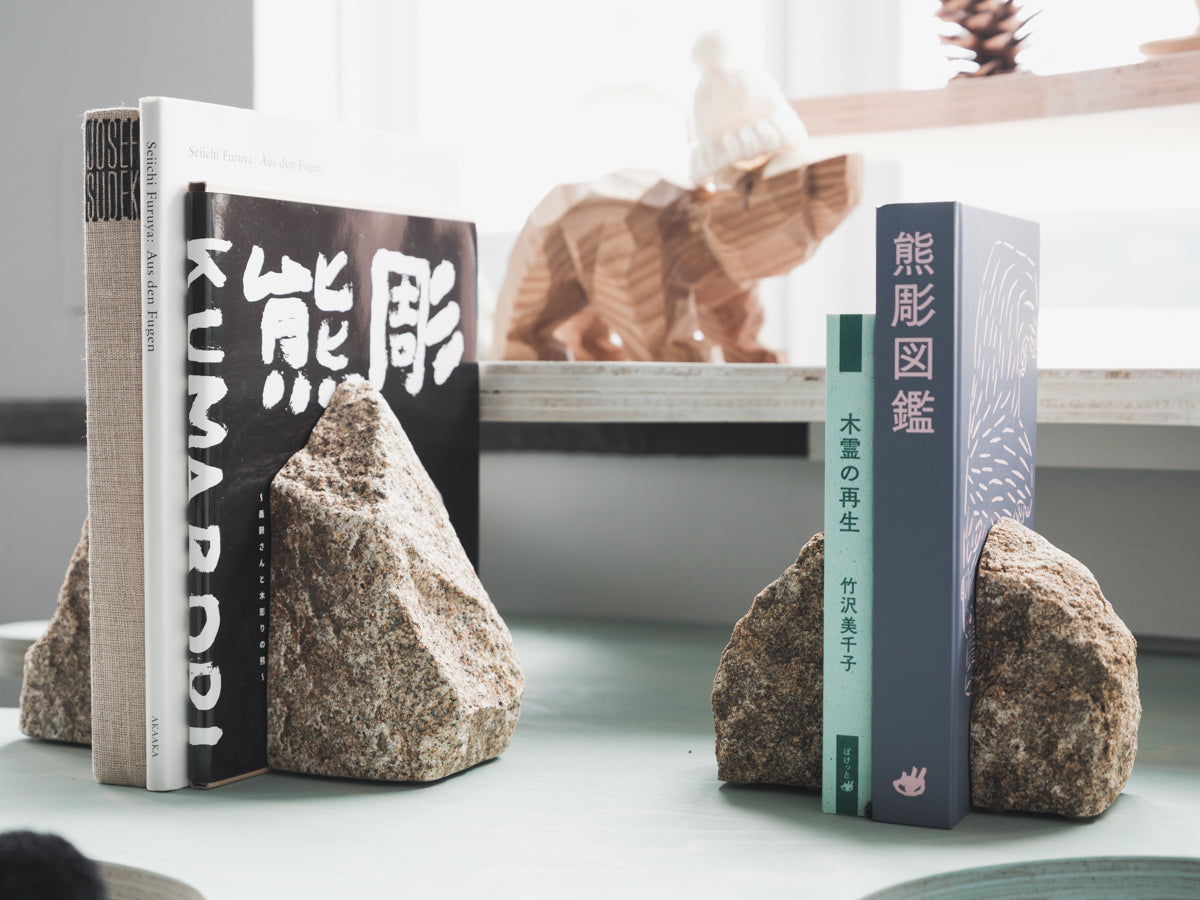 AJI PROJECT本立てブックエンドインテリア雑貨 庵治石コンランショップ