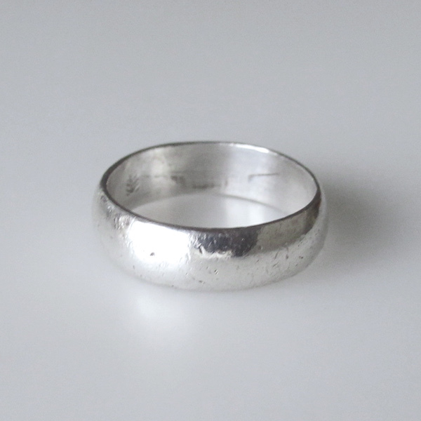 蟹の刻印のシルバーリング(12号) - Eggplant