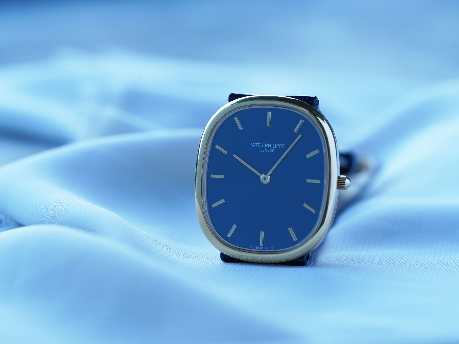 パテックフィリップ/ゴールデンエリプスジャンボ/ブルーシグマダイヤル