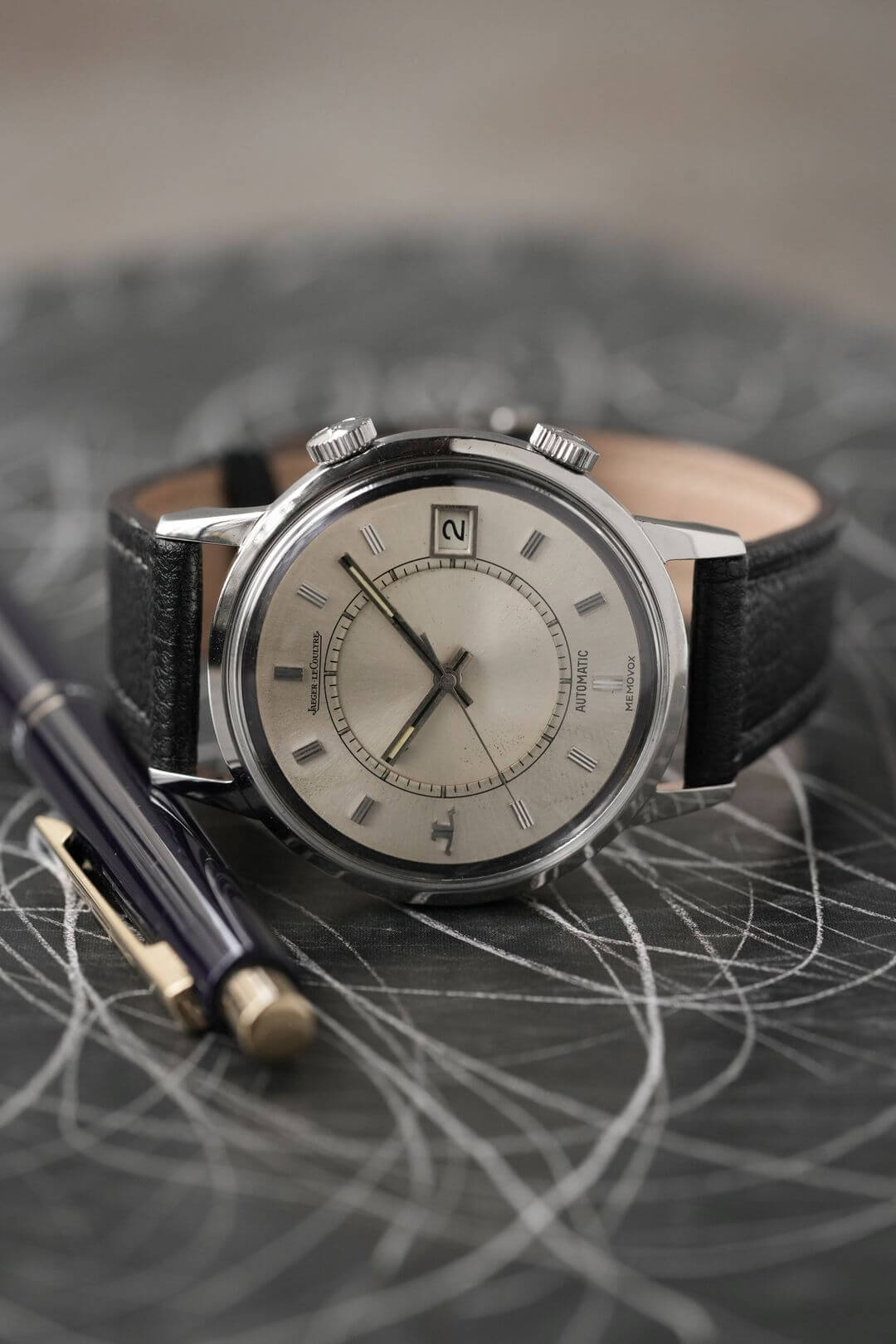 ジャガールクルト/メモボックスデイト/シルバーダイヤル/Jaeger