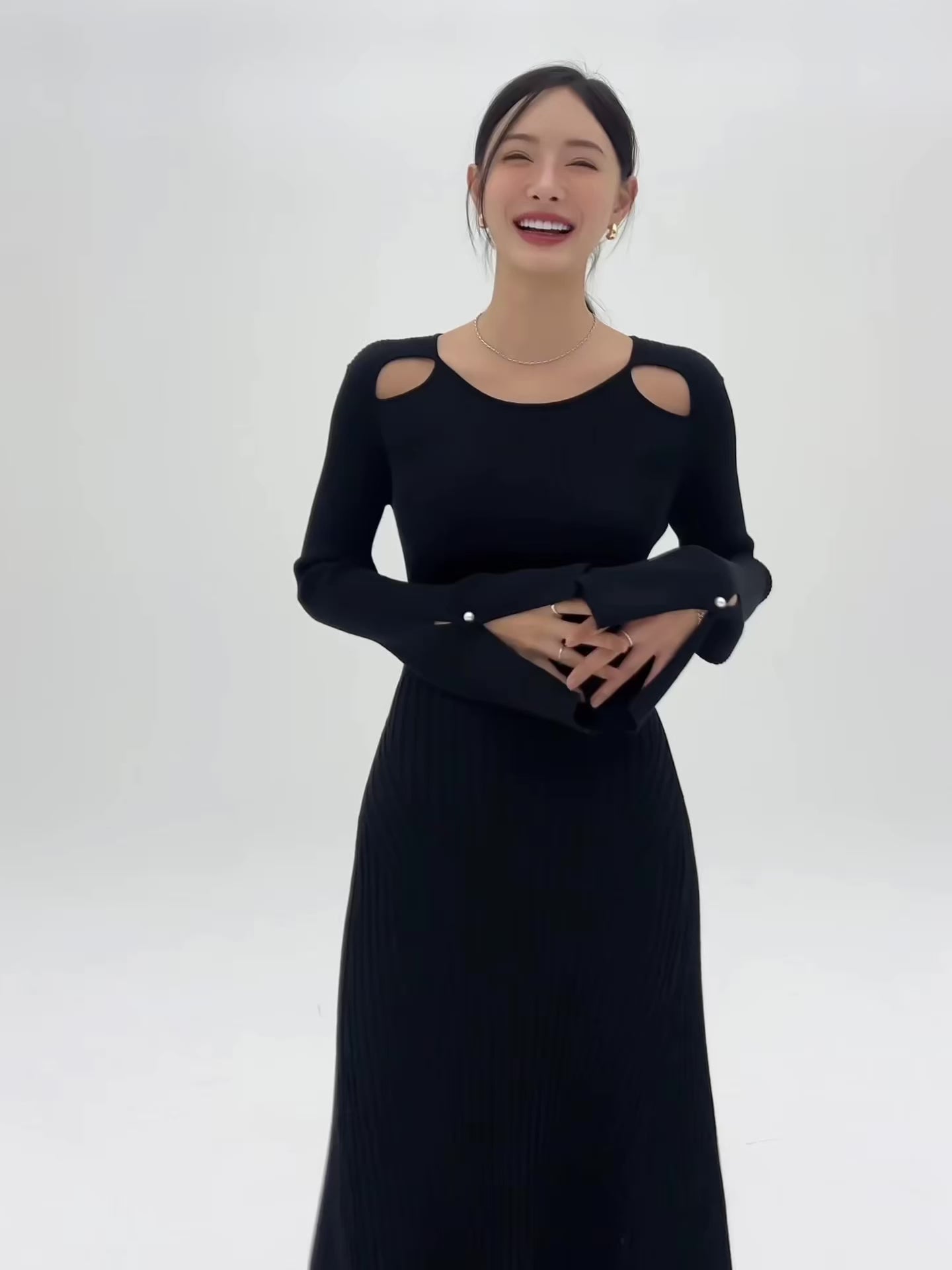 リブニットフレアワンピース