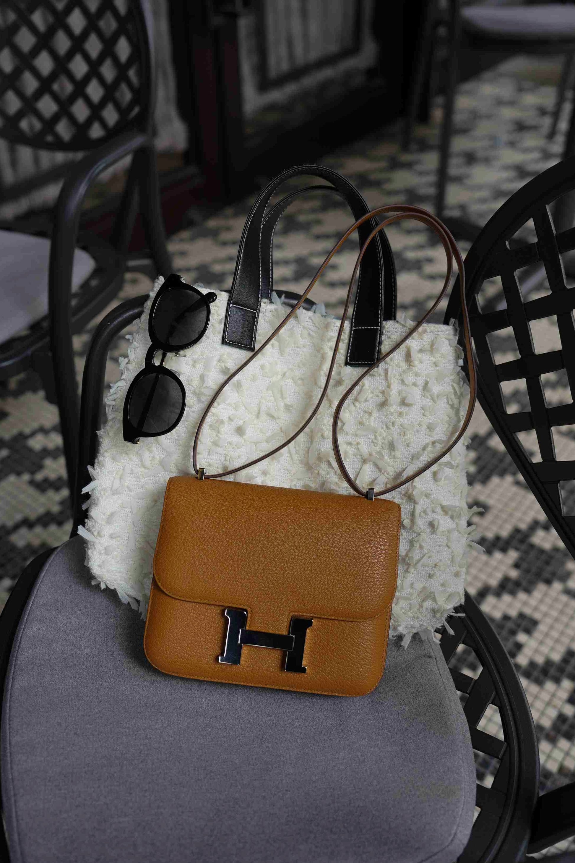 ジャガードトートバッグ （S）【WHITE】 – ELLIE