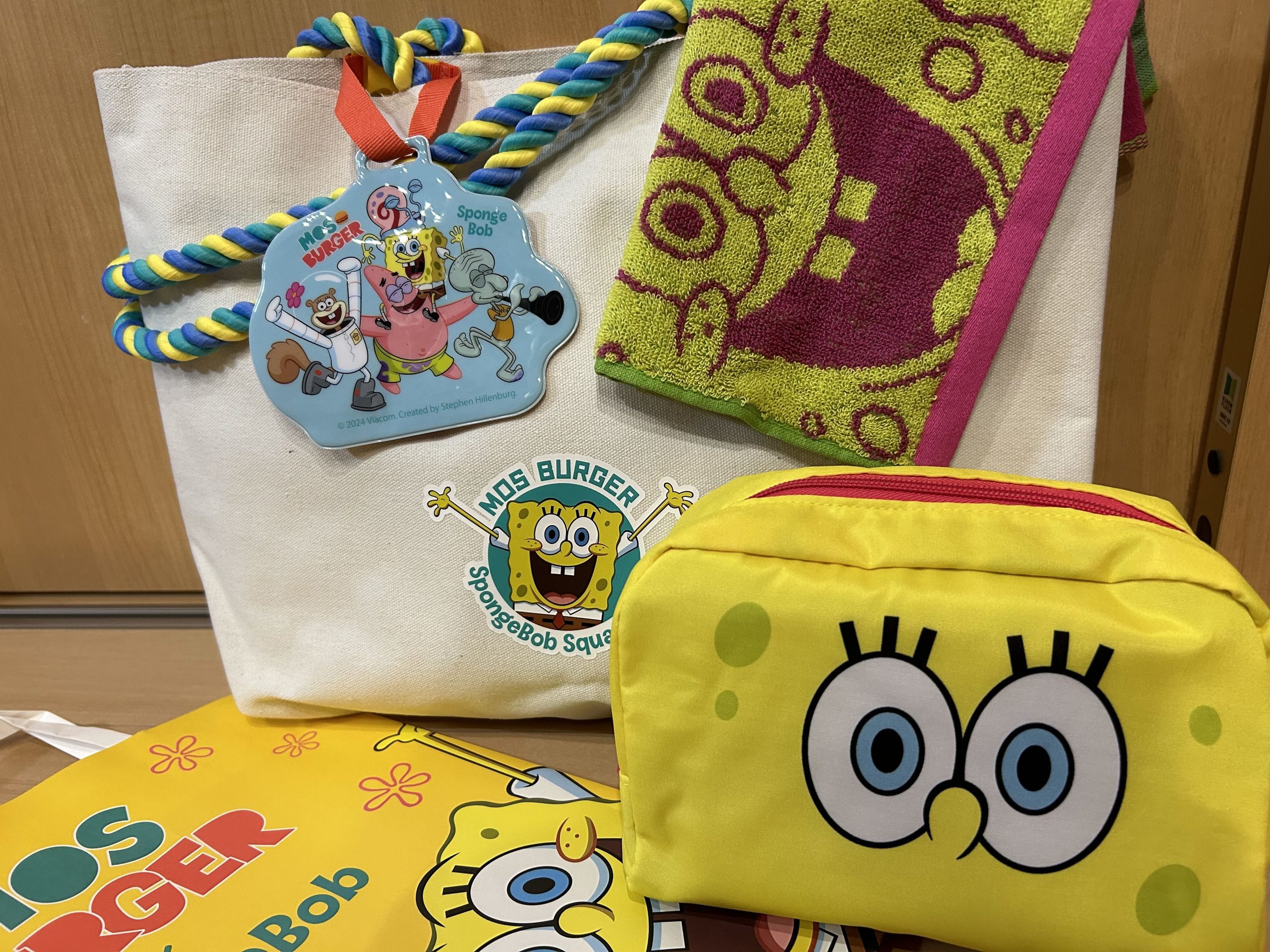 スポンジボブコラボ】実質無料！？モスバーガーの「ラッキーバッグ」が