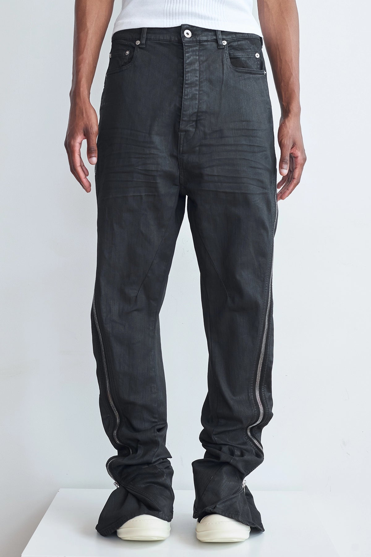 RICK OWENS DRKSHDW Bolan Banana Jeans With Zips Black – ESSXNYC