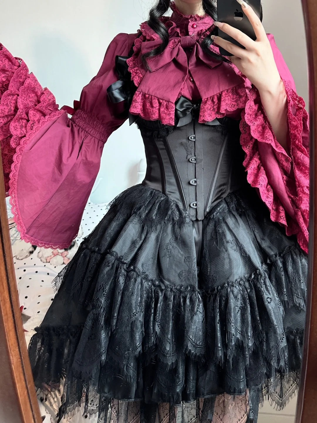 Lilia 姫袖ブラウス(ブルー・レッド)【梅子】 – Epetice