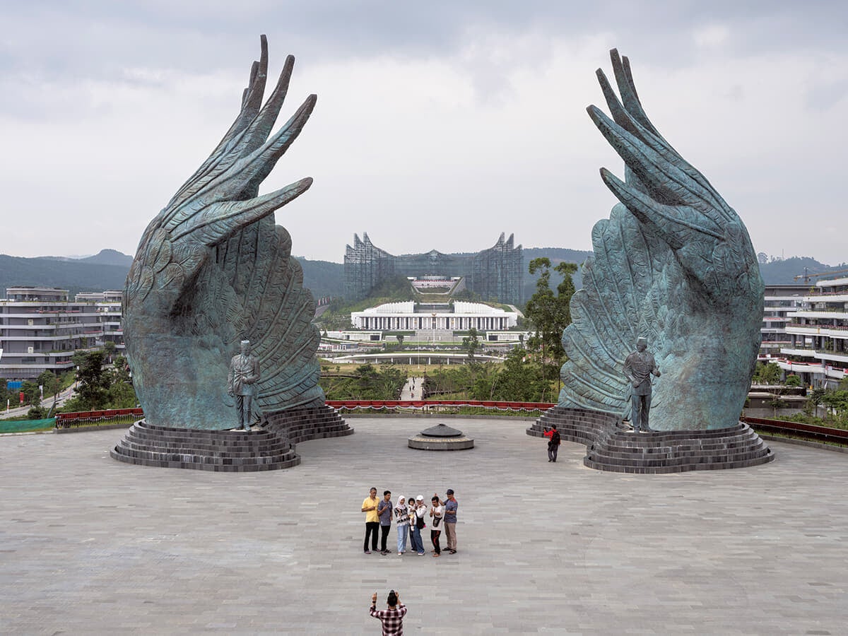 写真特集】森の新首都は「白いゾウ」？ インドネシア・ヌサンタラの