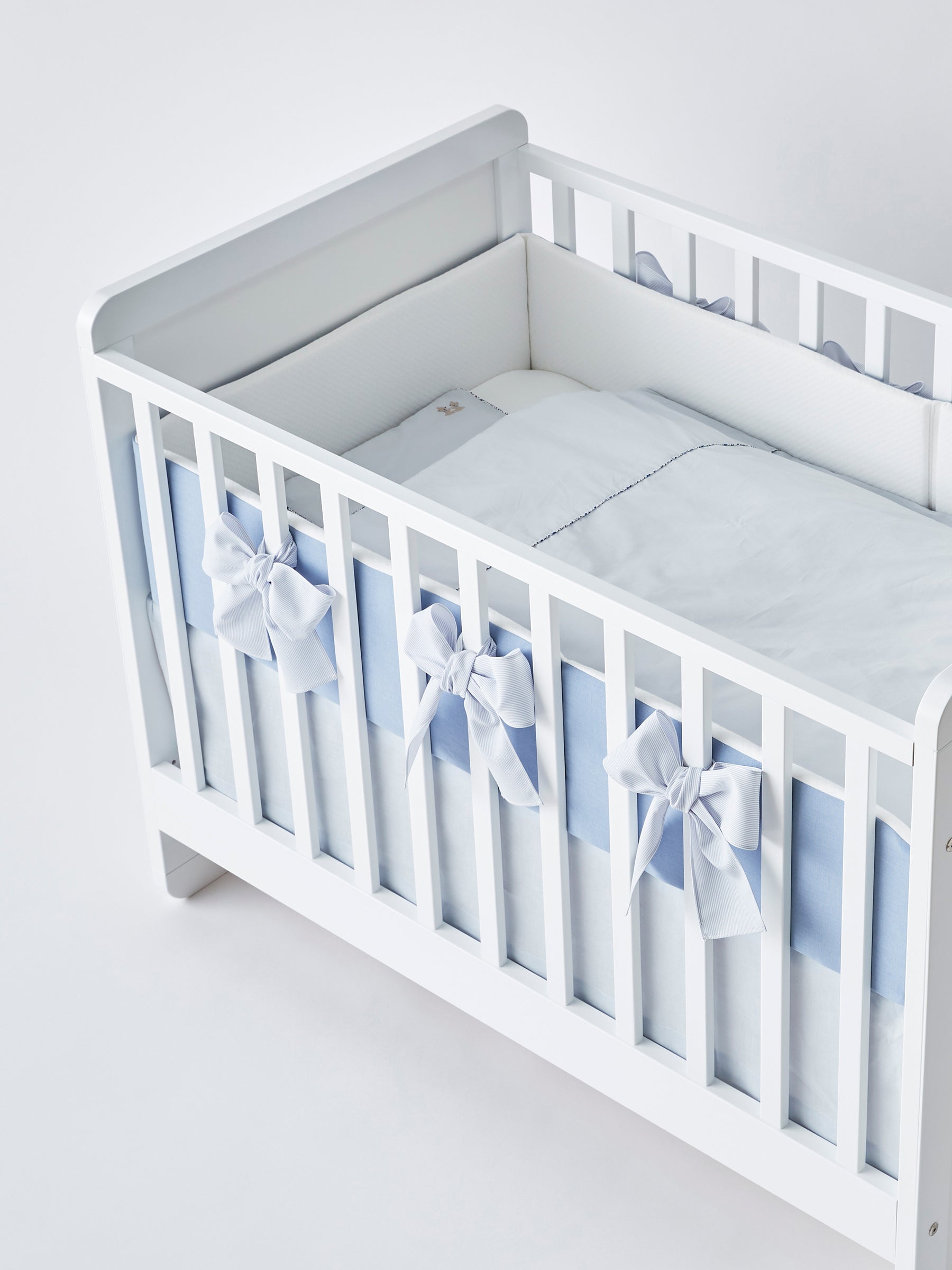 バンパーガード | ファミリア公式サイト