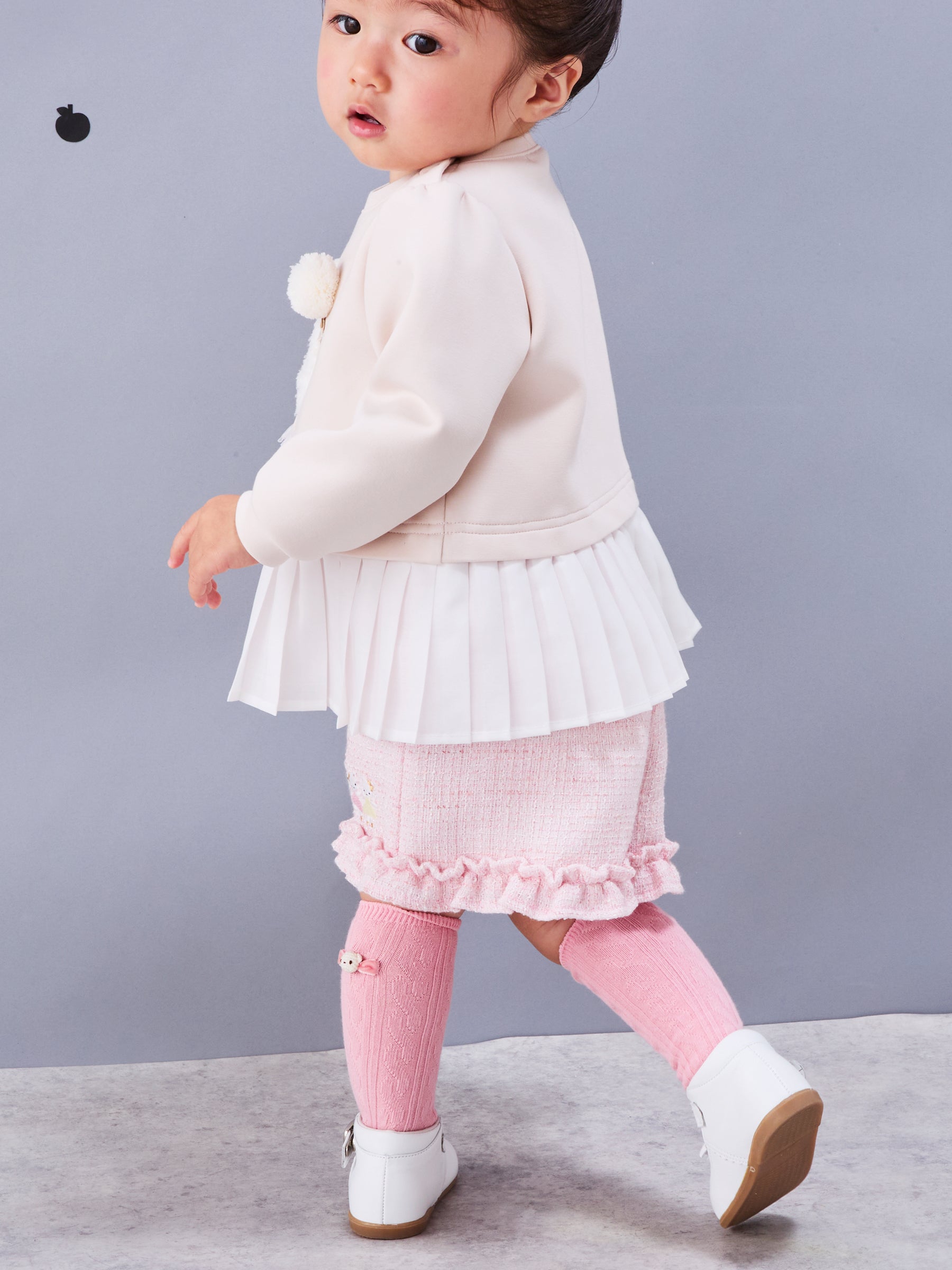 超美品【ファミリア】ベージュ フリル付きワンピース チュニック80