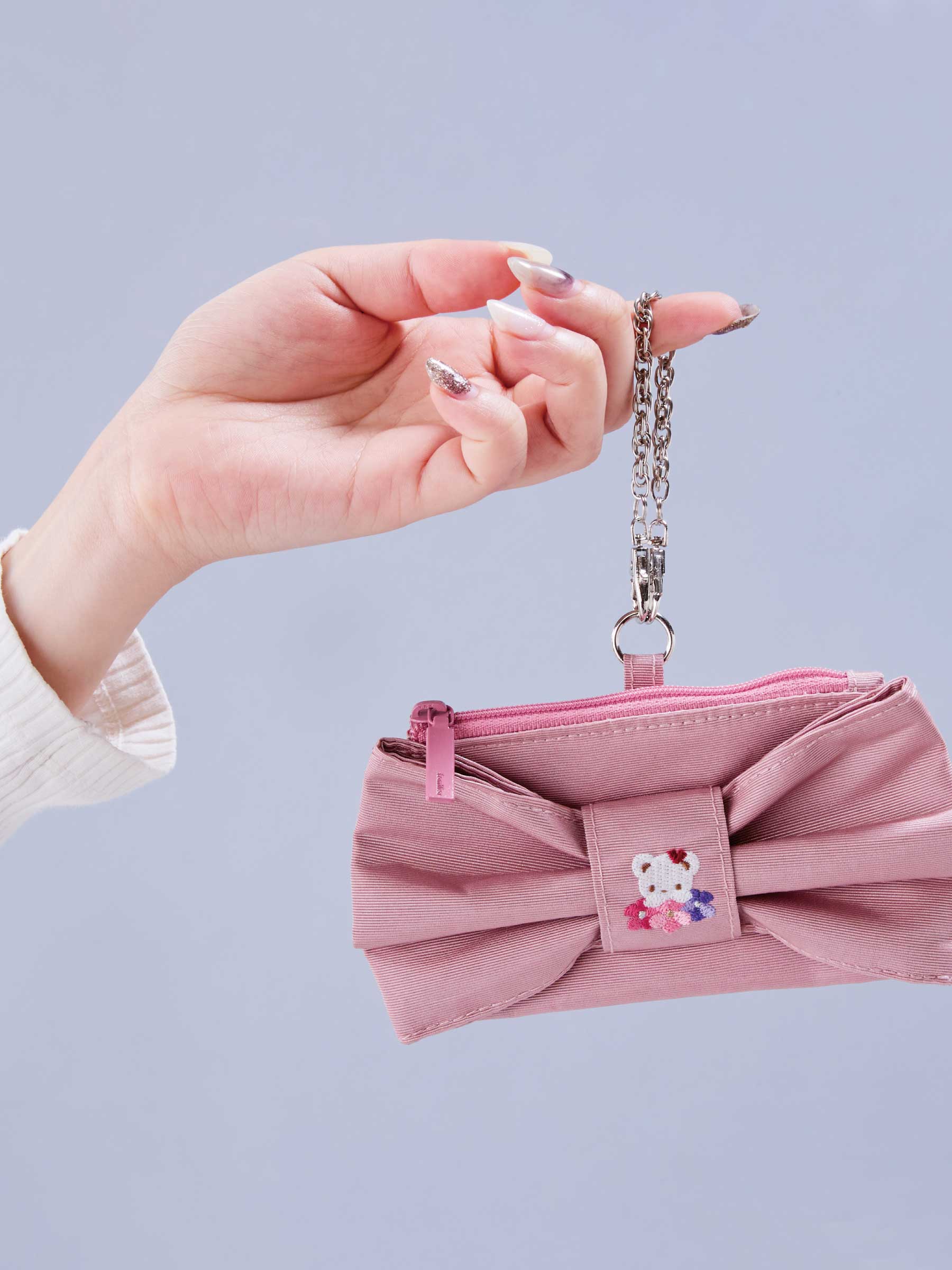 チャームポーチ〈宝塚店限定〉｜ファミリア公式オンラインショップ