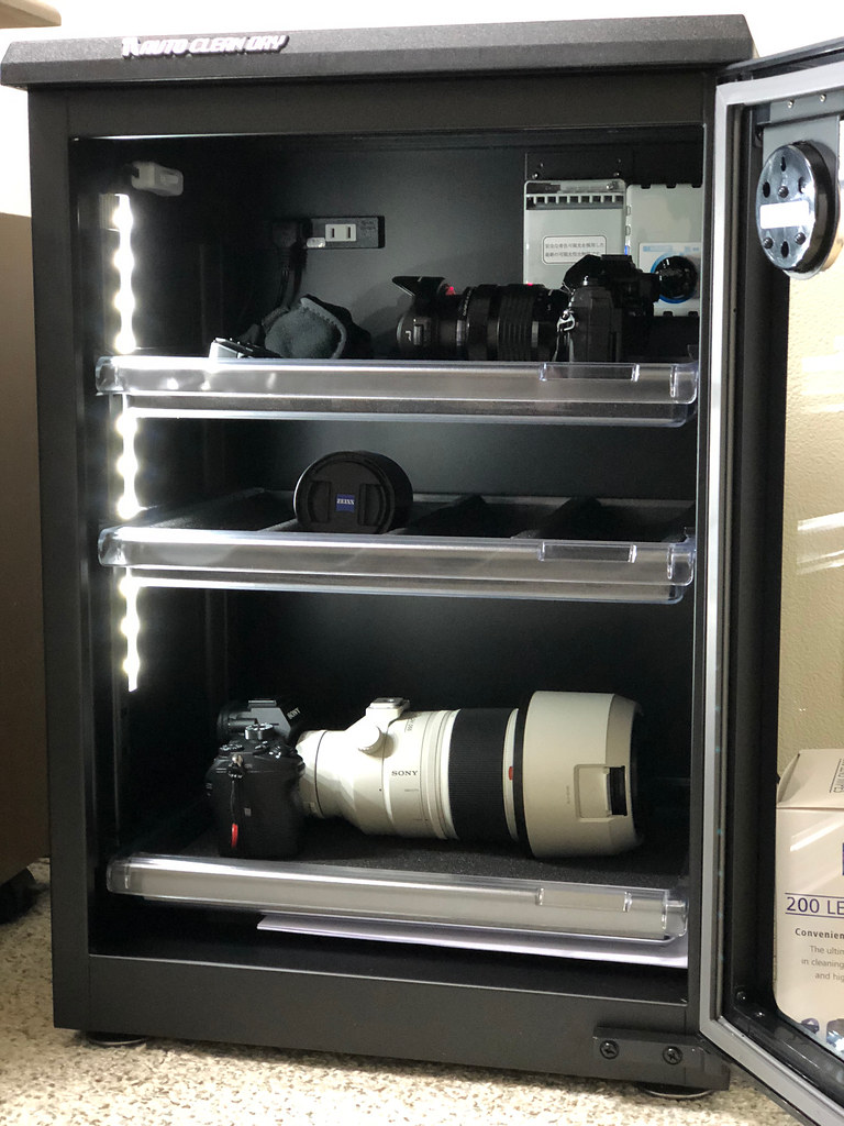 東洋リビングの防湿庫の購入レビュー／野鳥カメラの保管 | SIMS LAB