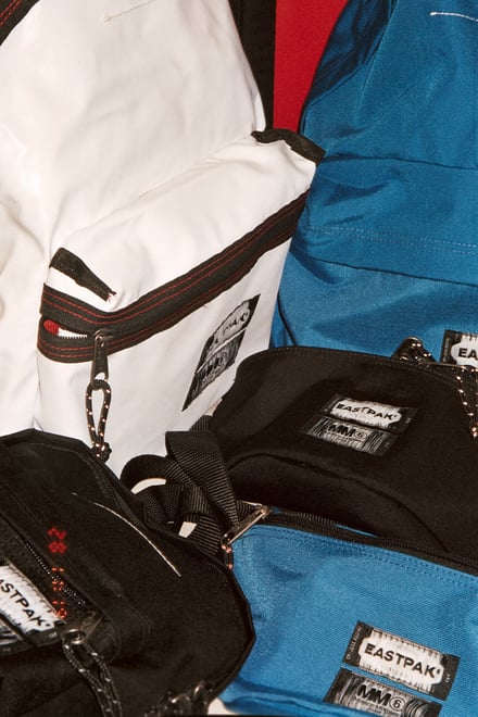 エムエム6 メゾン マルジェラとイーストパックのコラボコレクション