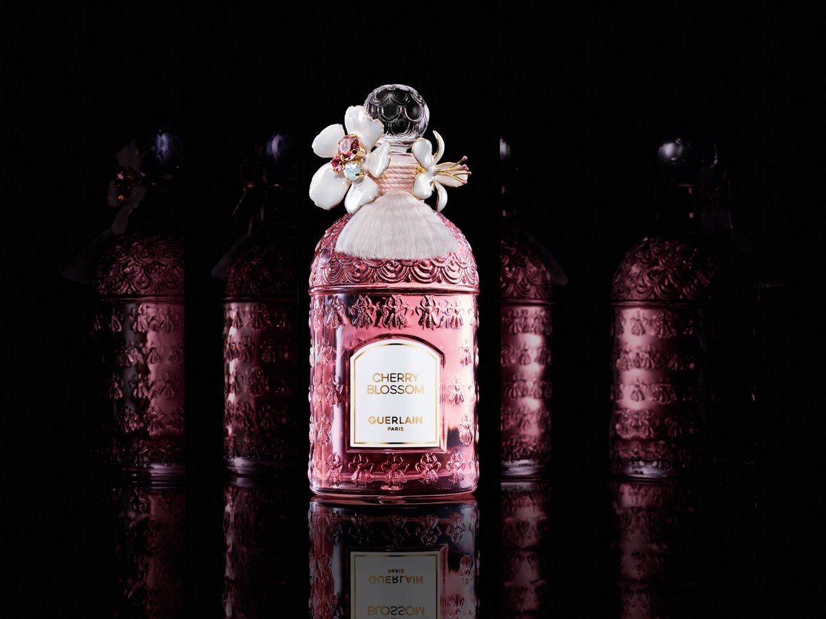 ゲランの春限定フレグランス「チェリーブロッサム オーデトワレ」が