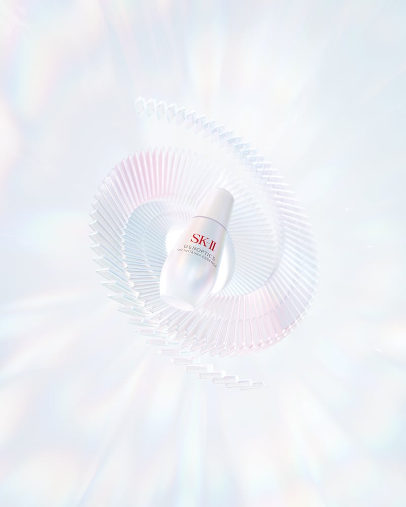 SK-IIの薬用美白美容液が進化 まばゆい“オーラ肌”に導く