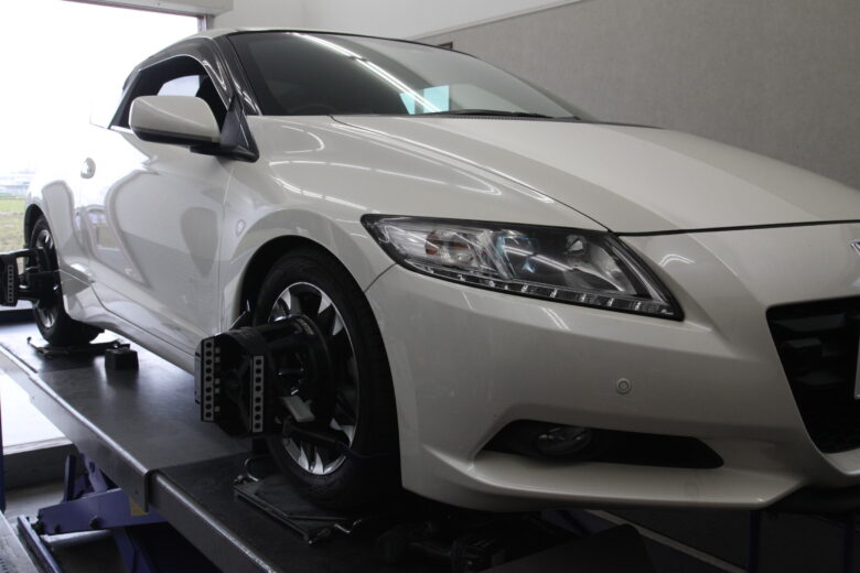 CR-Z ZE1 エスペリアダウンサス取り付けと四輪アライメント - カー用品