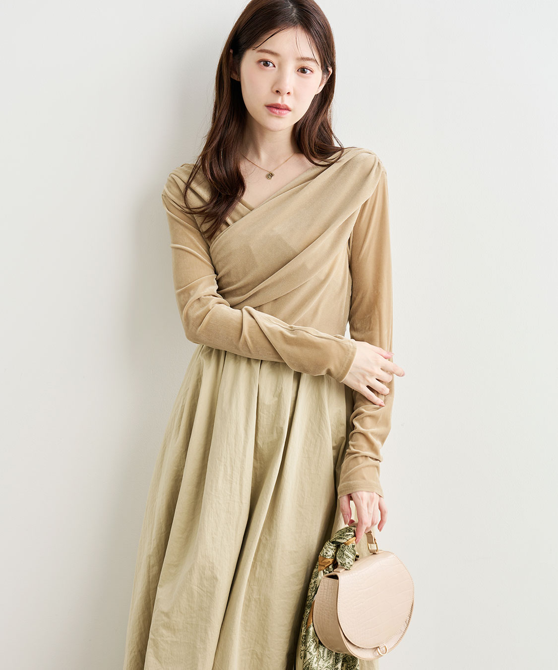 ベロアドッキングワンピース｜PETAL ONLINE（ペタルオンライン）