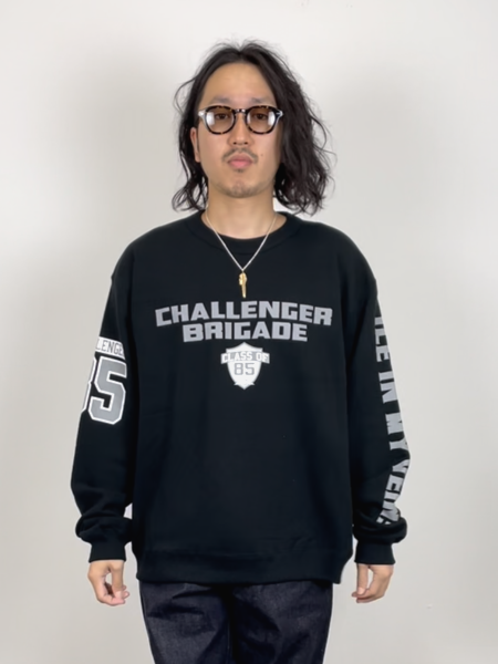 CHALLENGER / BRIGADE SWEAT -Black-