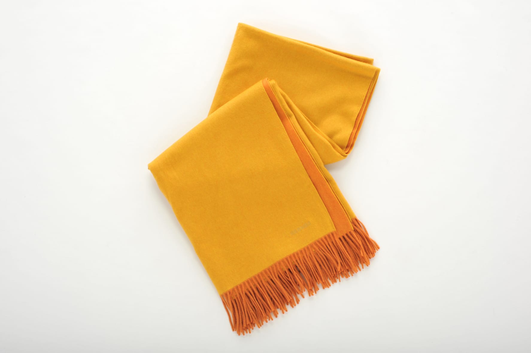 睡眠負債よ、さらば！】ぐっすり眠れる エルメスのカシミア