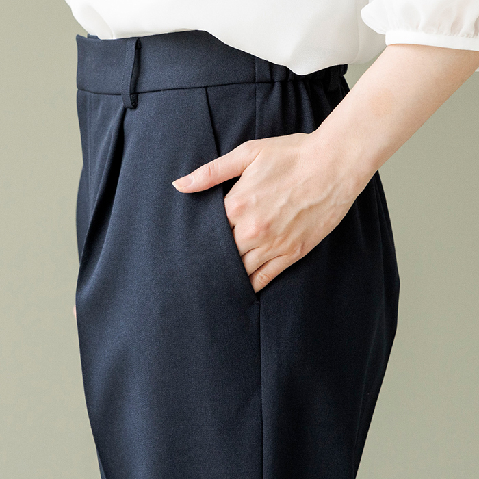 洗える｜定番ネイビーパンツスーツ 13号・ネイビー｜東京ソワール