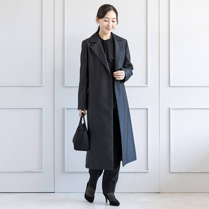 シャンブレーシャンタンのテーラードカラーコート M・ブラック｜東京