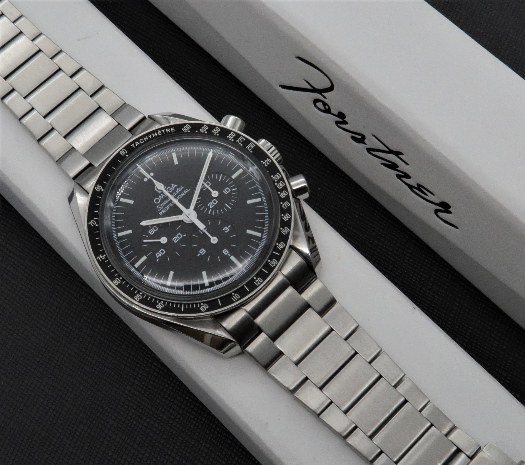 Contemporary Flat Link Bracelet for Omega Speedmaster – Forstner
