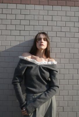 CLANE(クラネ)の2WAY FRILL V NECK KNIT TOPS通販 | 集英社HAPPY PLUS