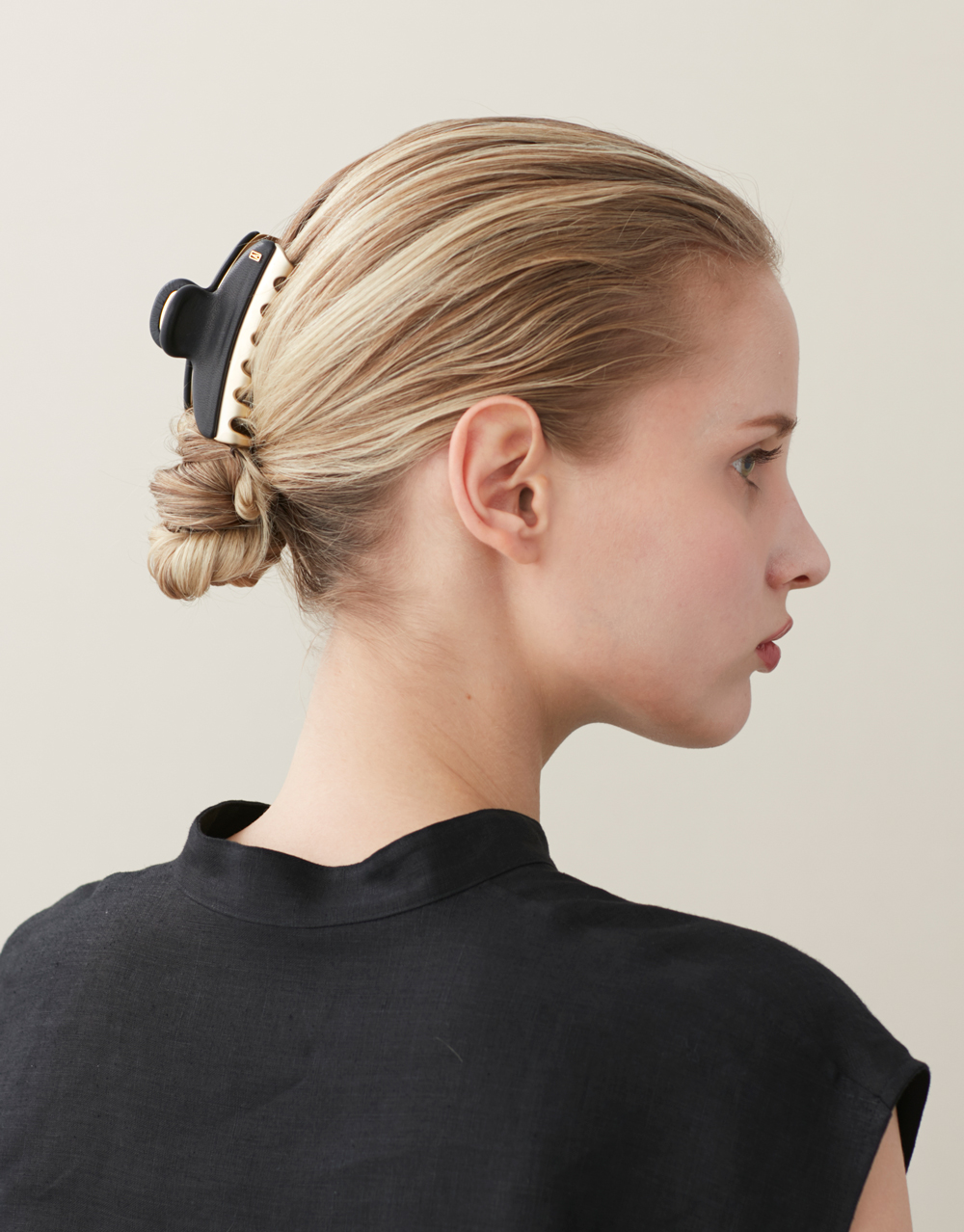 Alexandre de Paris regular brown jewel hair clip Pince Vendôme Éclat