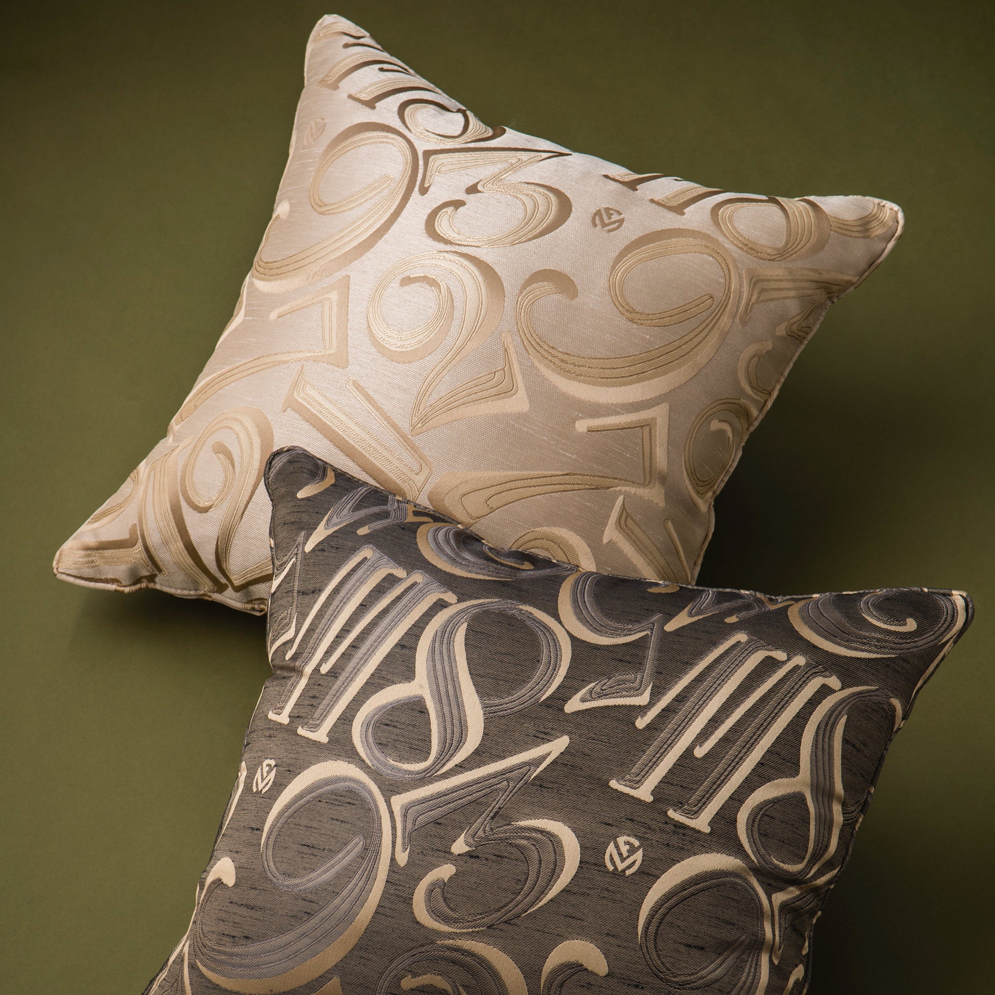 CUSHION – FRANCK MULLER e-Boutique
