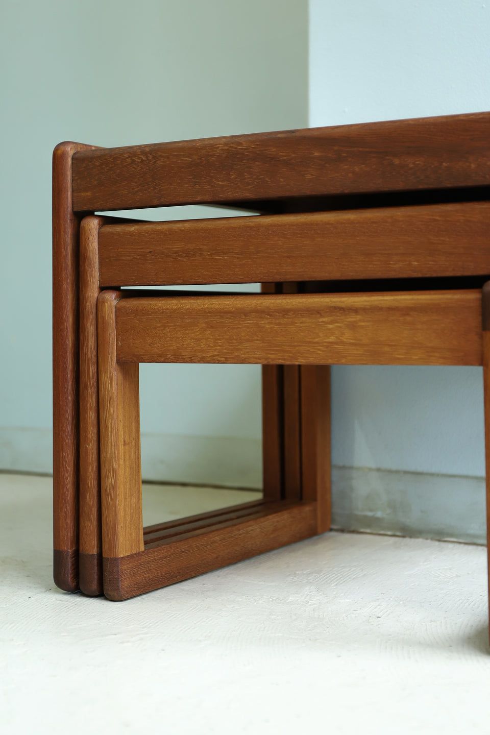 イギリスヴィンテージ ネストテーブル サイドテーブル チーク材/UK