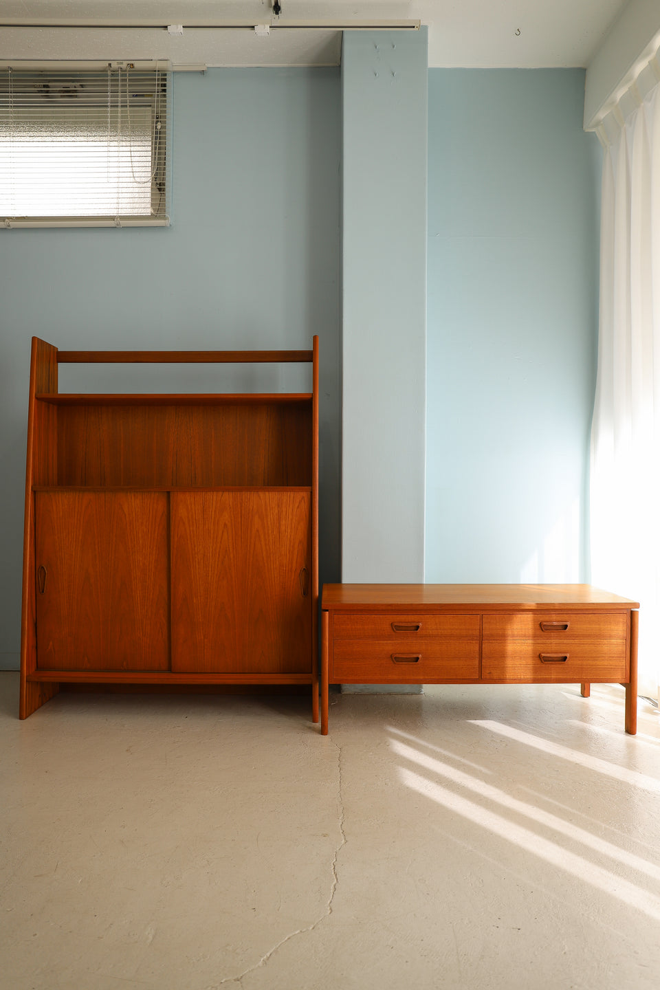 デンマークヴィンテージ ハイシェルフ キャビネット 収納 北欧家具